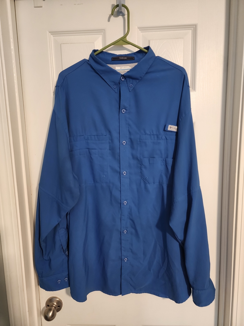 Columbia Men's Royal Blue Lightweight Button-Up Shirt Jacket